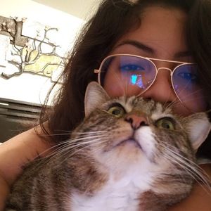 Meet your Posher, Linda